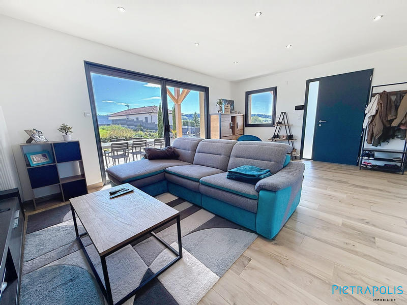 Villa - 147 m² - 5 pièces