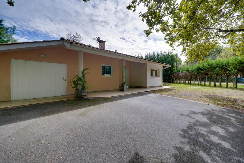 Maison - 145 m² - 7 pièces