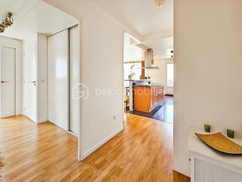 Appartement - 65 m² - 3 pièces