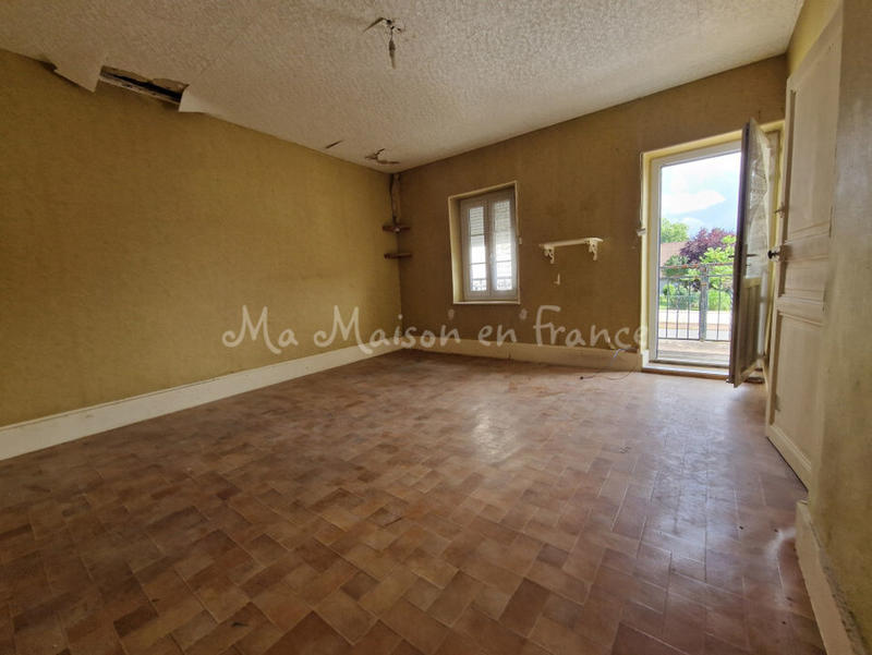 Maison - 200 m² - 7 pièces