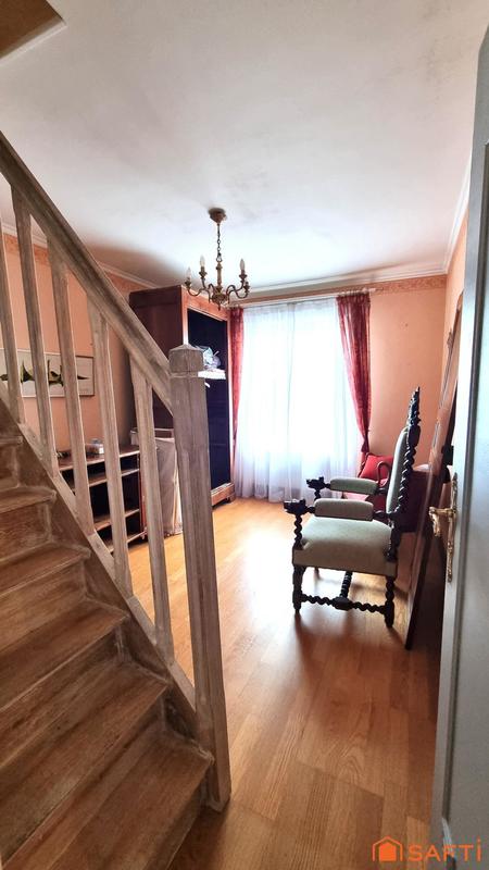 Maison - 163 m² - 7 pièces