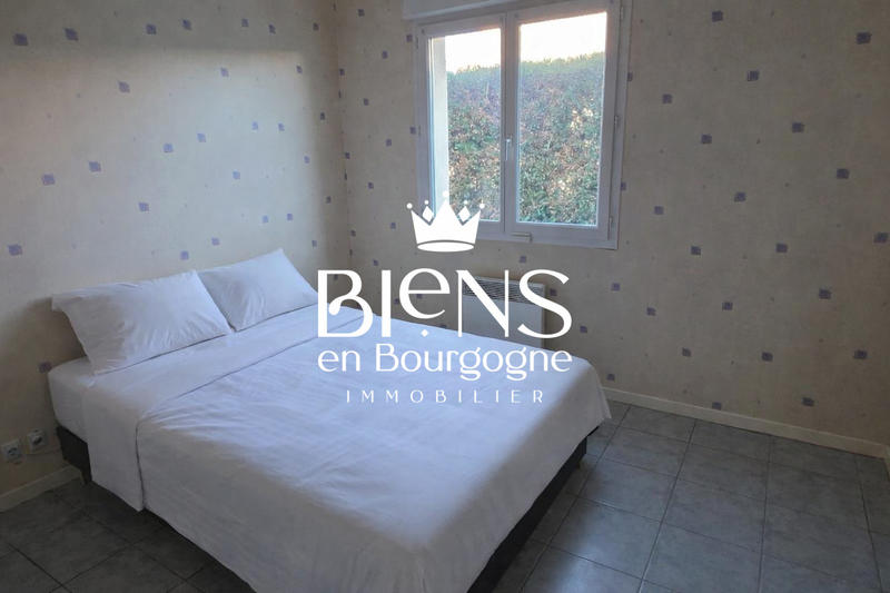 Maison - 105 m² - 6 pièces