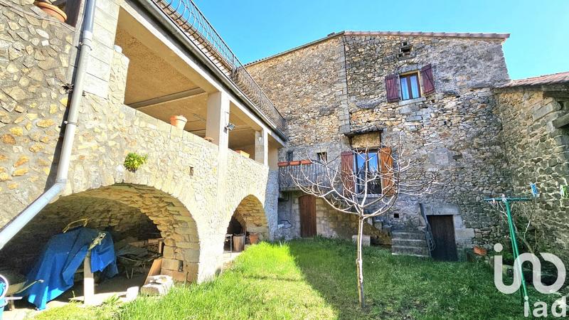 Maison de village - 180 m² - 6 pièces