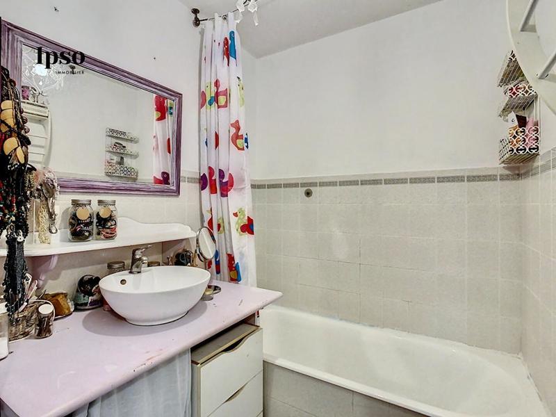 Appartement - 103 m² - 5 pièces