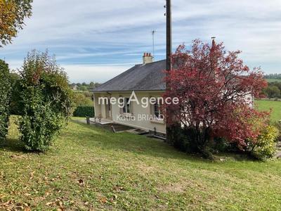 Maison traditionnelle - 83 m² - 4 pièces