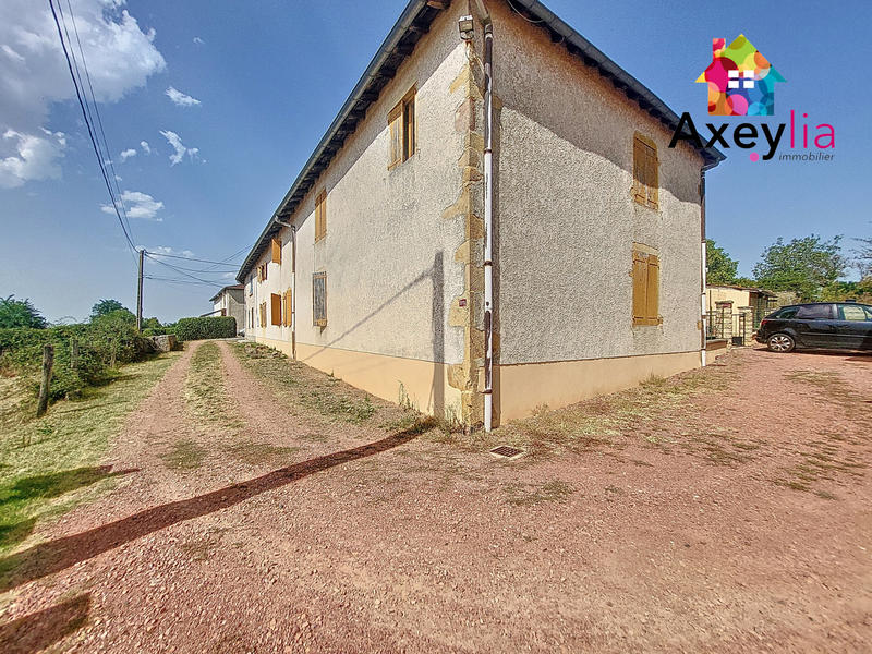 Maison - 280 m² - 10 pièces