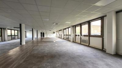 Bureau - 273 m²
