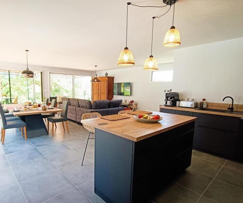 Maison - 127 m² - 5 pièces