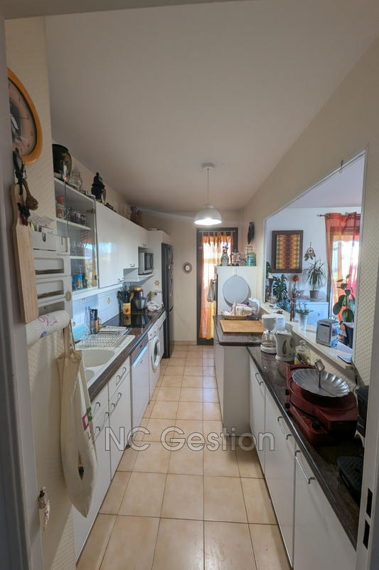 Appartement - 72 m² - 3 pièces