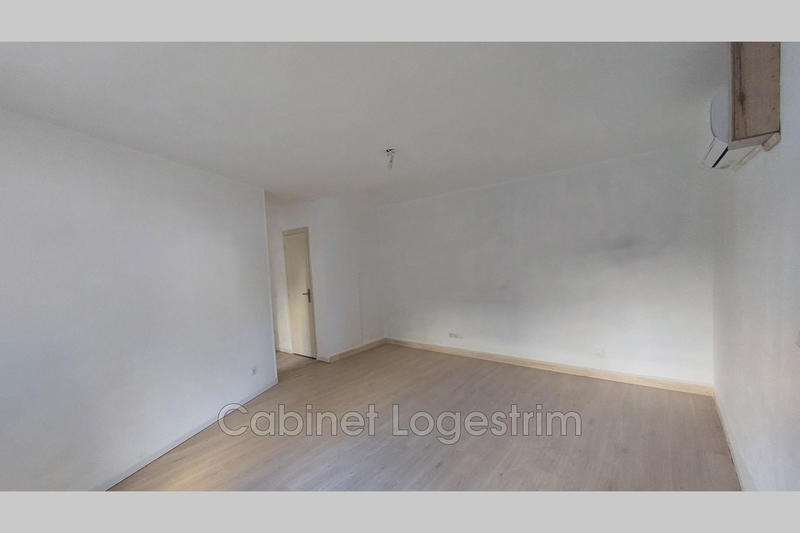 Appartement - 79 m² - 4 pièces