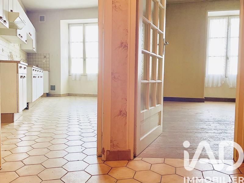 Maison - 201 m² - 10 pièces