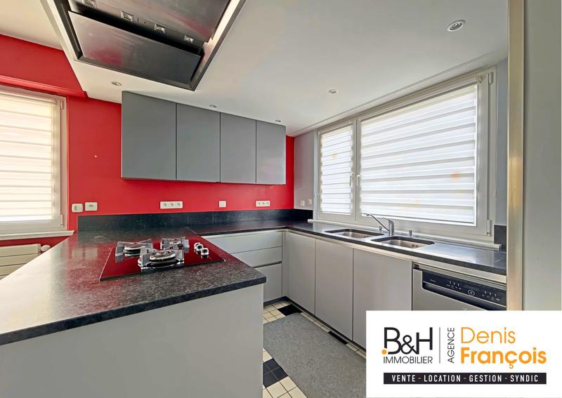 Maison ancienne - 216 m² - 7 pièces