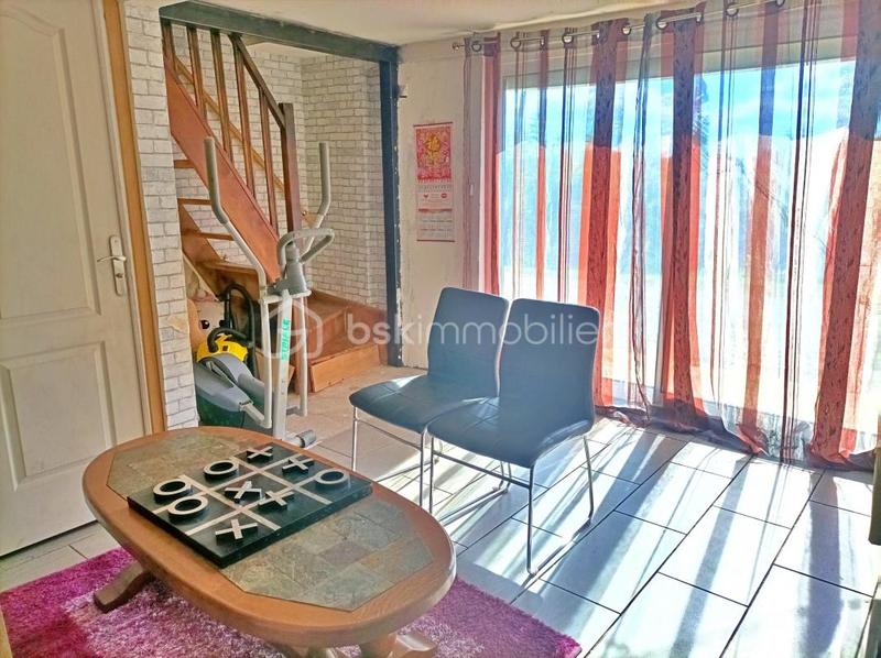 Maison - 93 m² - 6 pièces