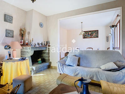 Maison - 89 m² - 5 pièces