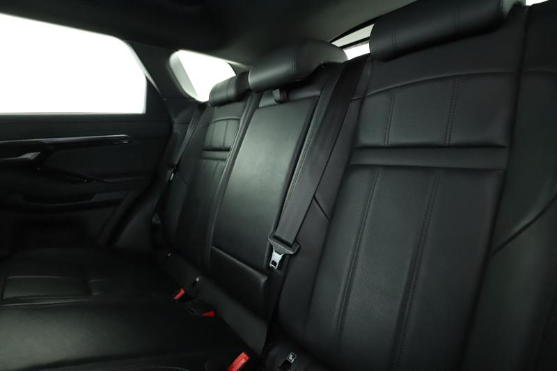 Land Rover Range Rover Evoque D180 4wd R-Dynamic se Bva9 180 ch