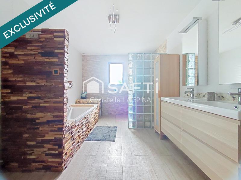 Maison - 185 m² - 6 pièces