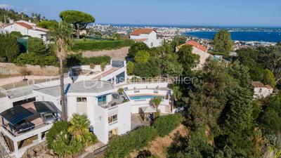 Maison d'architecte - 161 m² - 7 pièces