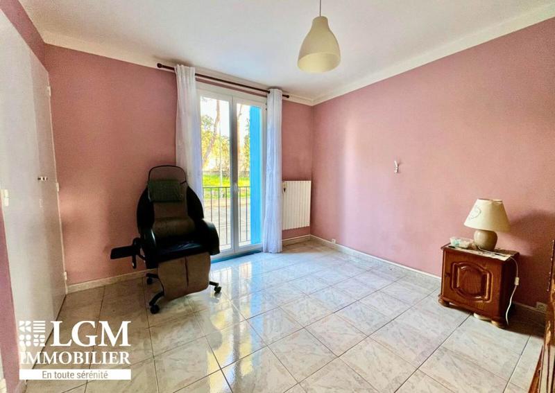 Appartement - 75 m² - 3 pièces