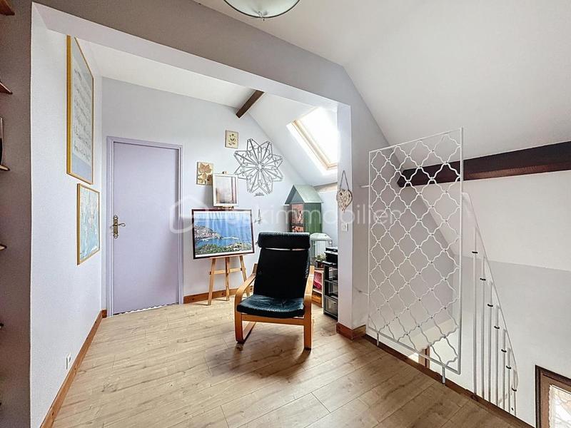 Propriété - 136 m² - 6 pièces