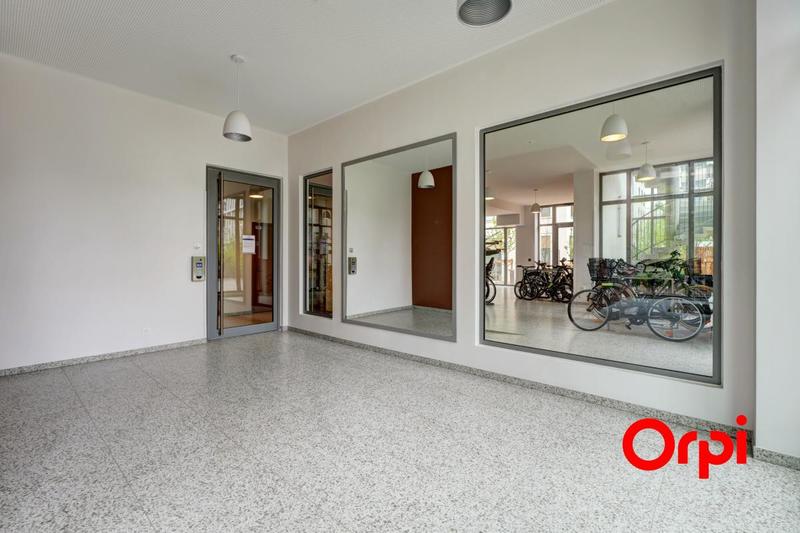 Appartement - 89 m² - 4 pièces