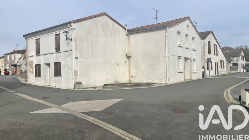 Maison - 230 m² - 11 pièces