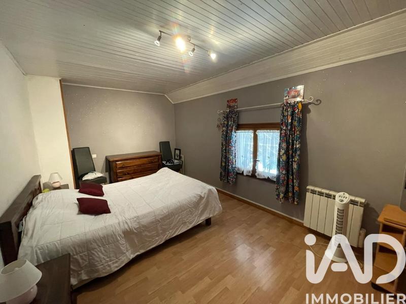 Maison - 190 m² - 8 pièces