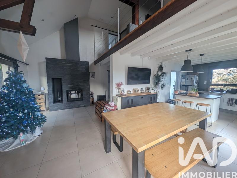 Maison - 148 m² - 7 pièces
