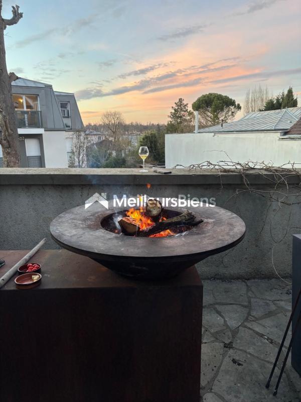 Appartement - 150 m² - 6 pièces