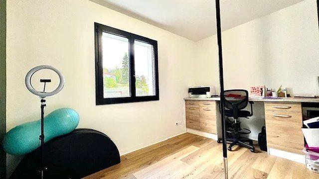 Maison - 146 m² - 7 pièces