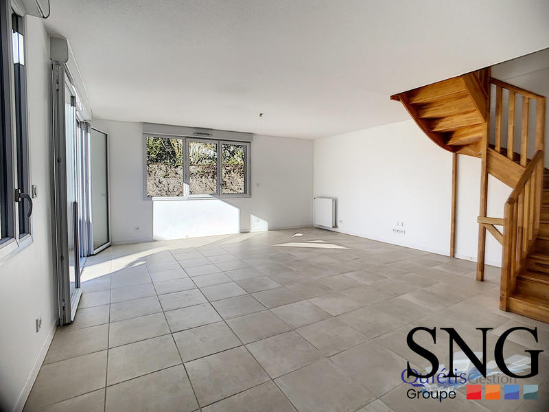 Appartement - 93 m² - 4 pièces