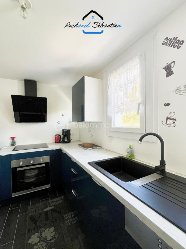 Immeuble - 250 m² - 10 pièces