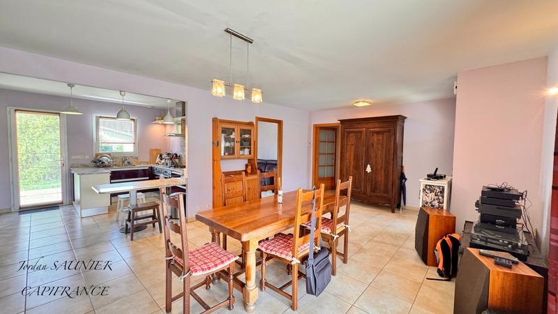 Maison - 113 m² - 6 pièces