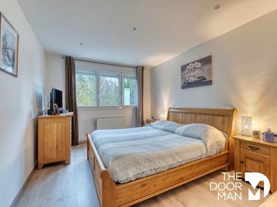 Appartement - 97 m² - 5 pièces