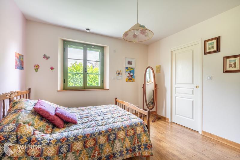 Maison de ville - 300 m² - 7 pièces