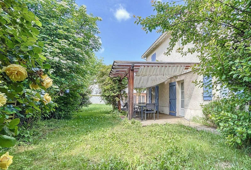 Maison - 150 m² - 7 pièces