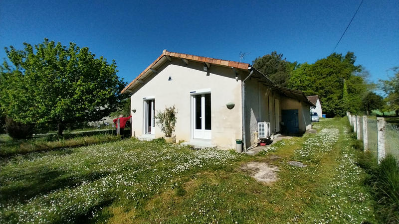 Maison - 96 m² - 5 pièces