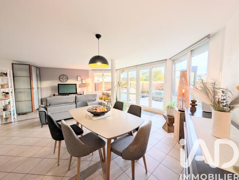 Appartement - 92 m² - 4 pièces