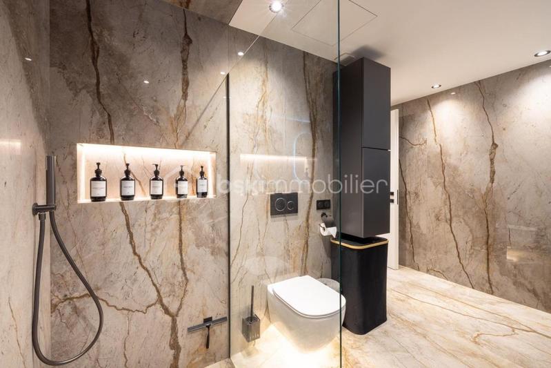 Appartement - 83 m² - 3 pièces