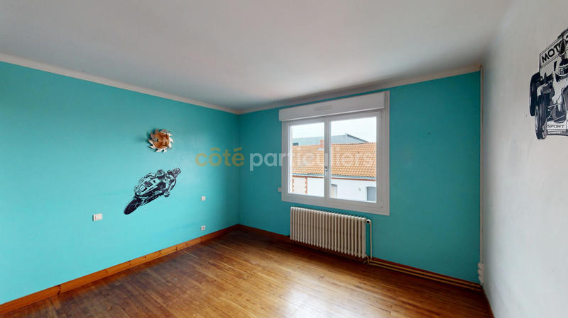 Maison - 135 m² - 6 pièces