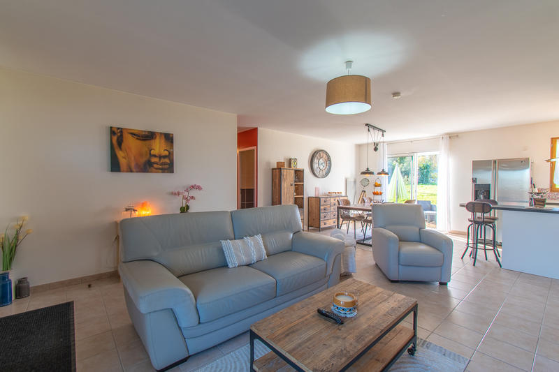 Maison - 95 m² - 4 pièces