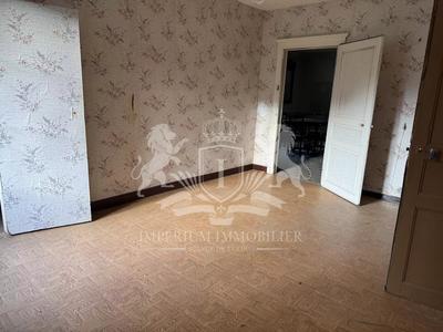 Maison - 123 m² - 7 pièces