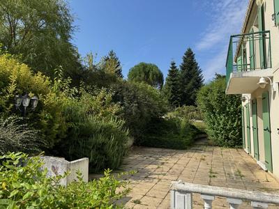 Maison contemporaine - 171 m² - 5 pièces