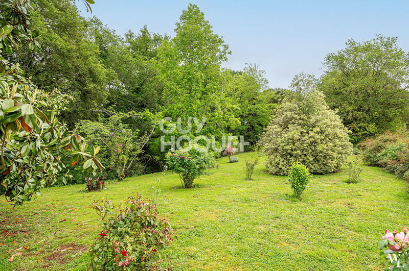 Maison - 171 m² - 6 pièces