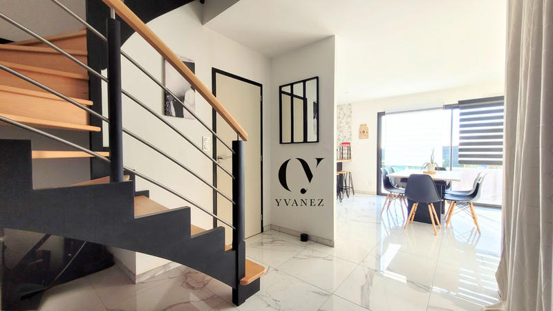 Maison - 118 m² - 5 pièces