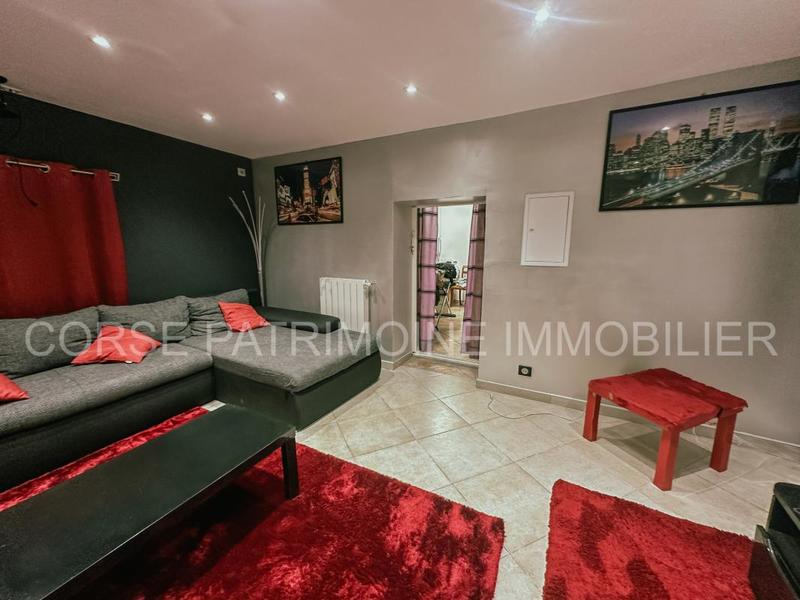 Villa - 280 m² - 9 pièces