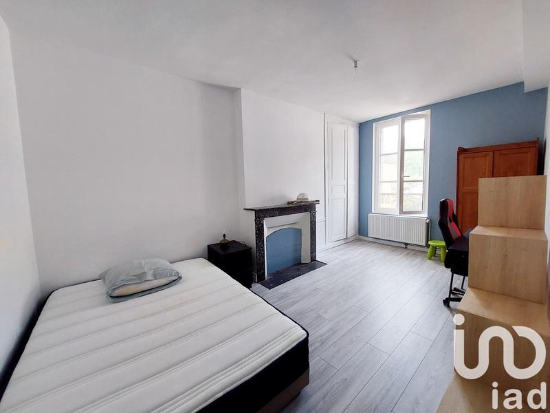 Maison - 185 m² - 10 pièces