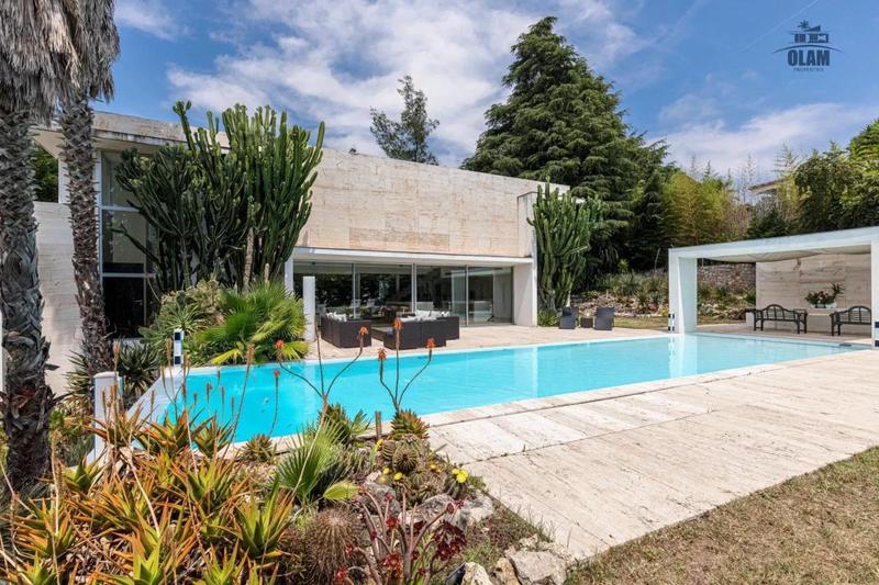 Villa - 600 m² - 6 pièces