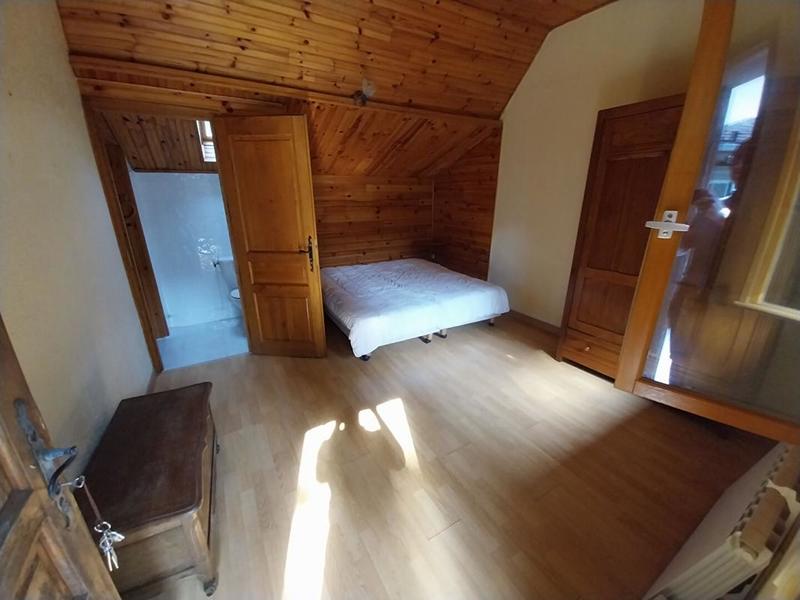 Propriété - 220 m² - 11 pièces