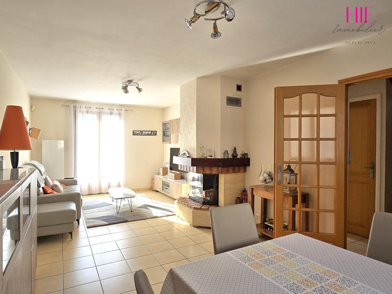 Maison contemporaine - 103 m² - 6 pièces