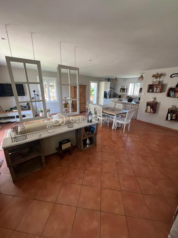 Maison - 110 m² - 4 pièces